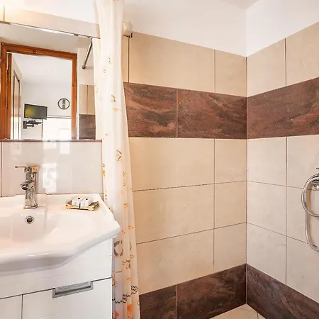 Panorama Tilos A * Tilos